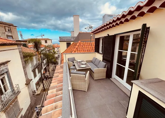 Living Funchal Apartments